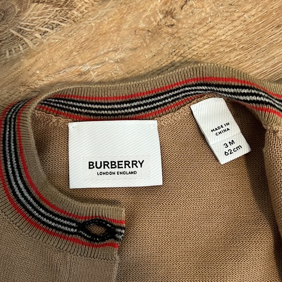 Burberry baby cardigan - Picture 8 of 12